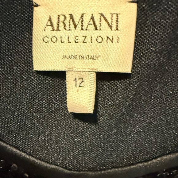 Armani Collezioni Midnight Blue Sequin Short Sleeve Top Evening Wear Size 12 - Picture 2 of 9